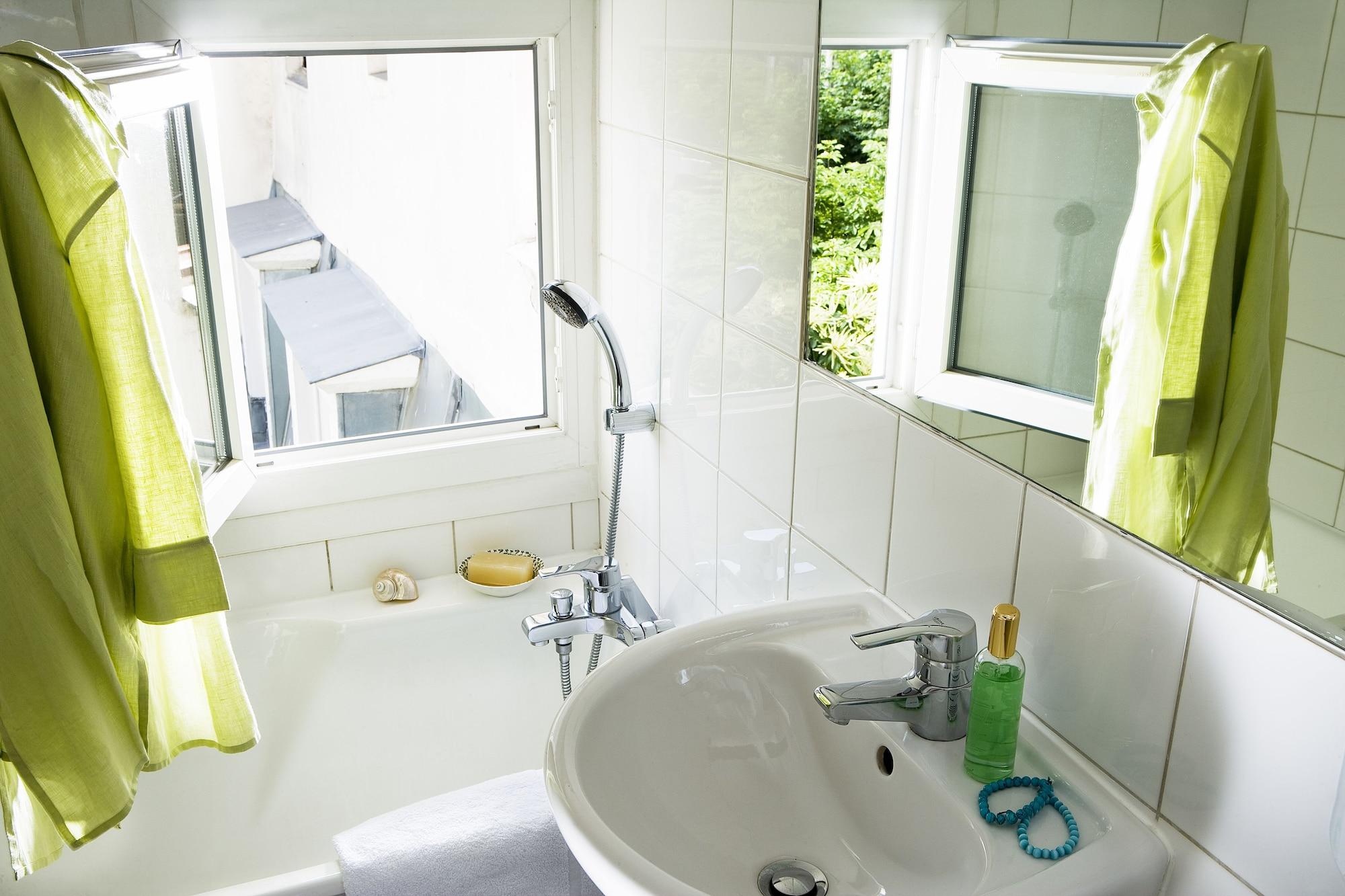 Hotel D'Albion Paris Bagian luar foto