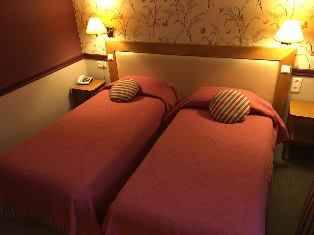 Hotel D'Albion Paris Bagian luar foto